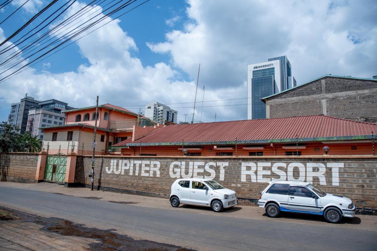Jupiter Guest House - Parklands Найроби Екстериор снимка
