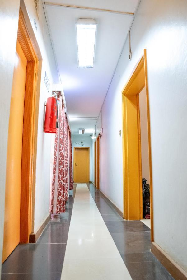 Jupiter Guest House - Parklands Найроби Екстериор снимка